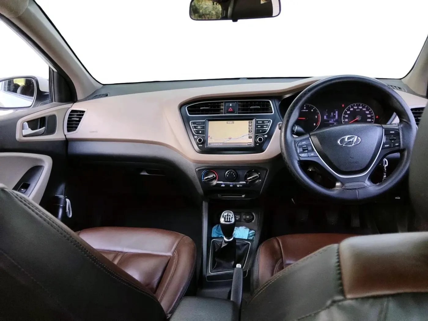 2019 Hyundai Elite i20 SPORTZ PLUS 1.4 CRDI, Diesel, Manual, 1,34,702 km, interior