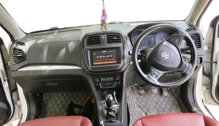 2021 Maruti Vitara Brezza ZXI, Petrol, Manual, 1,18,147 km, interior