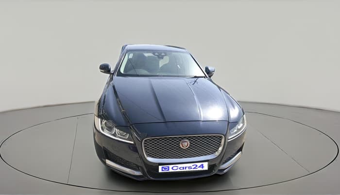 2017 Jaguar XF 2.0 DIESEL PRESTIGE, Diesel, Automatic, 1,72,715 km, exterior