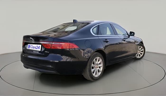 2017 Jaguar XF 2.0 DIESEL PRESTIGE, Diesel, Automatic, 1,72,715 km, exterior