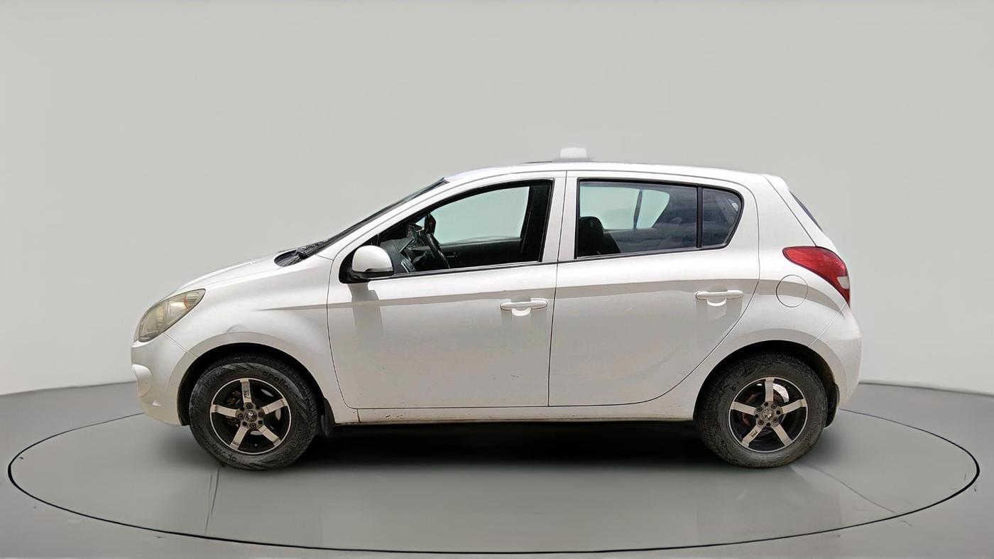 2011 Hyundai i20 SPORTZ 1.4 CRDI, Diesel, Manual, 1,32,041 km, exterior