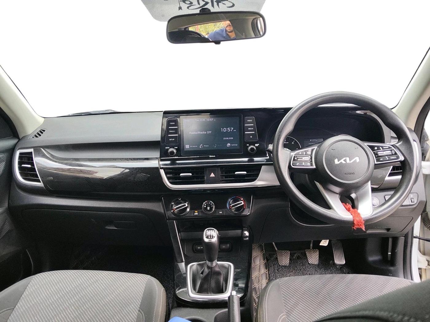2022 KIA SELTOS HTK PLUS 1.5 DIESEL, Diesel, Manual, 1,10,960 km, interior