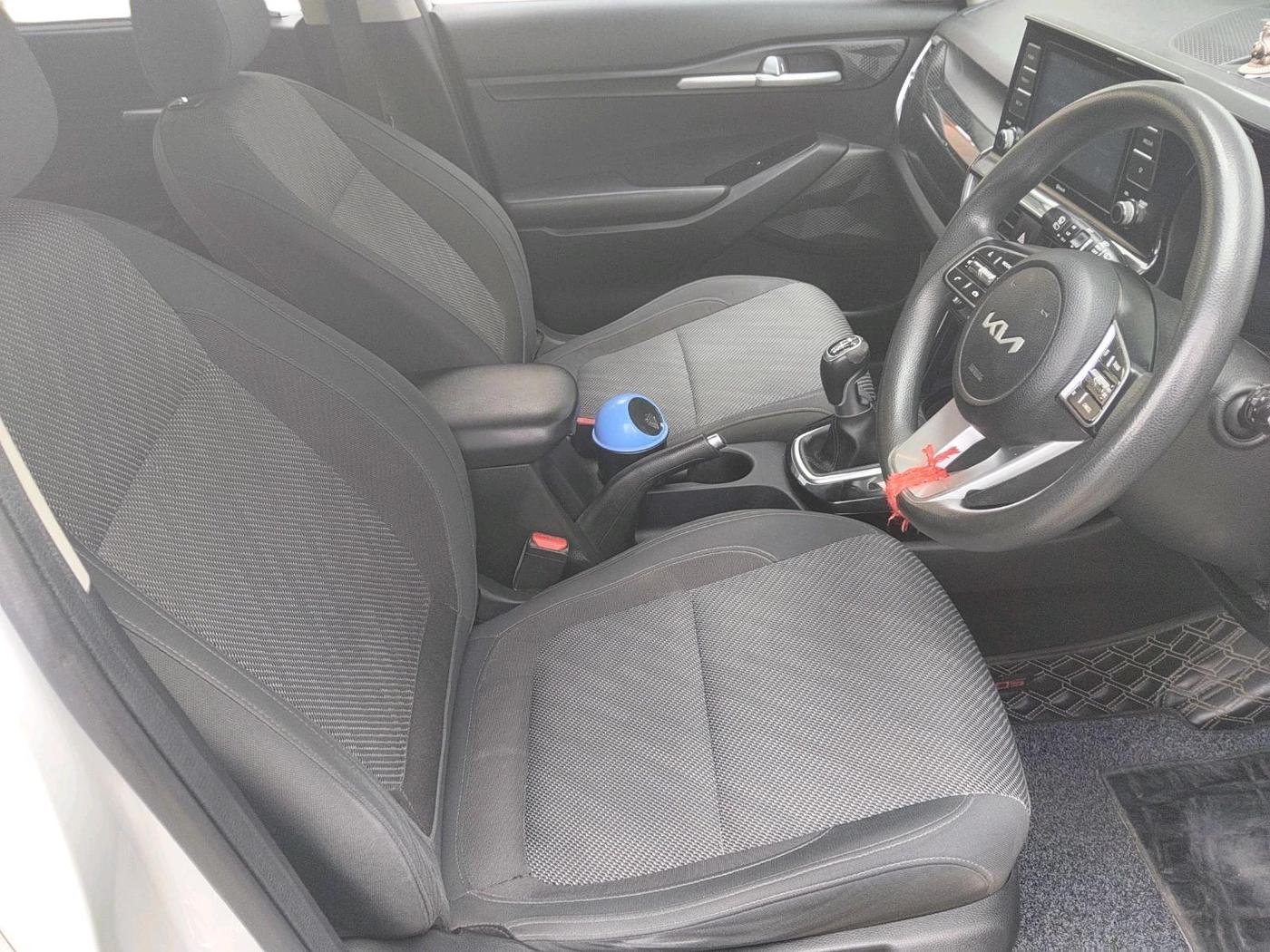 2022 KIA SELTOS HTK PLUS 1.5 DIESEL, Diesel, Manual, 1,10,960 km, interior