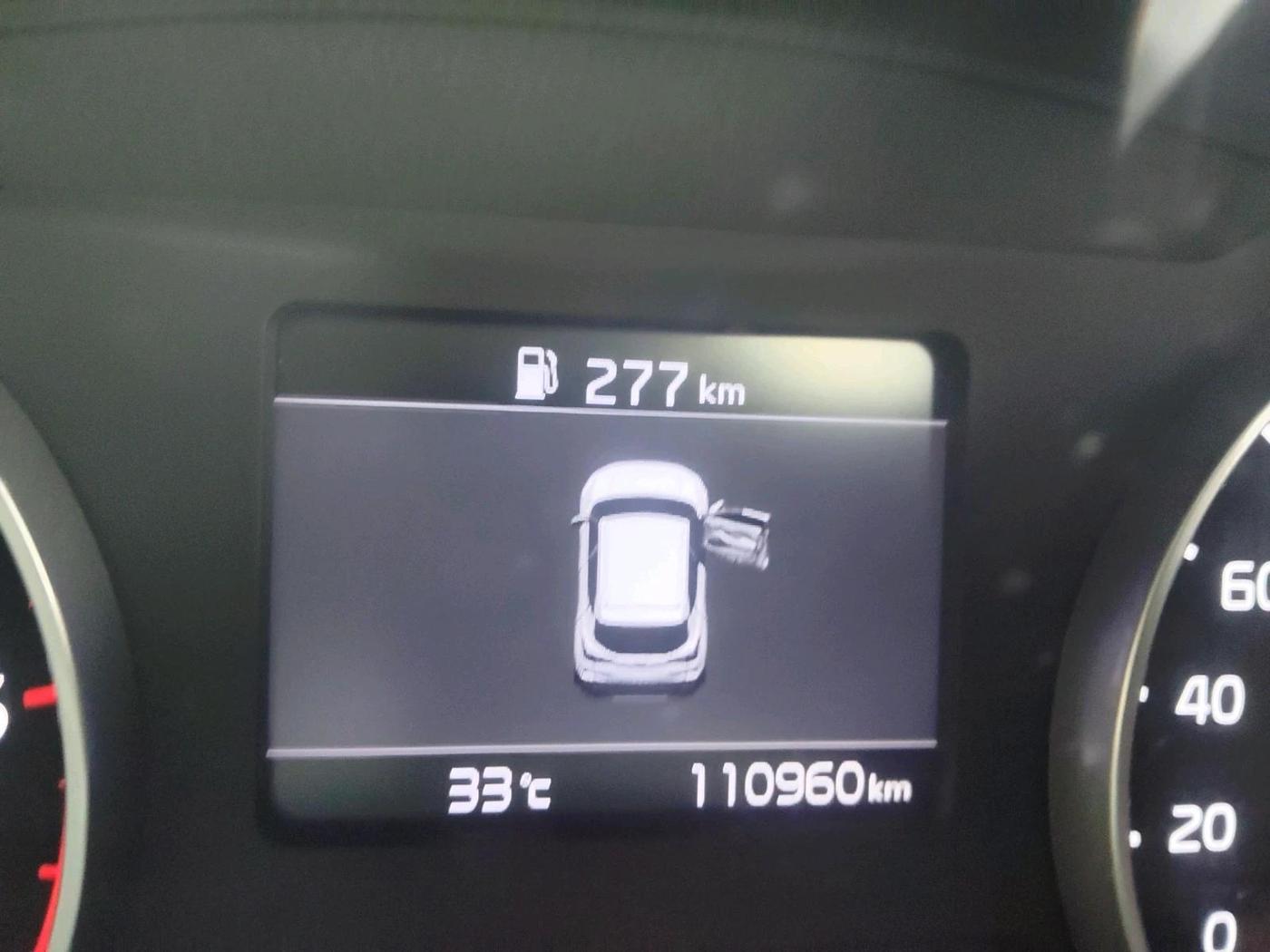2022 KIA SELTOS HTK PLUS 1.5 DIESEL, Diesel, Manual, 1,10,960 km, interior