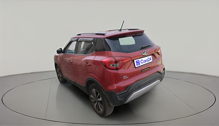 2019 Mahindra XUV300 W8 (O) 1.5 DIESEL AMT, Diesel, Automatic, 92,114 km, exterior