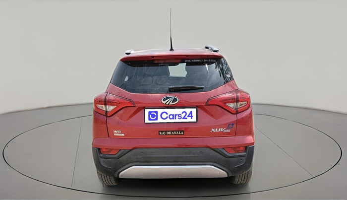 2019 Mahindra XUV300 W8 (O) 1.5 DIESEL AMT, Diesel, Automatic, 92,114 km, exterior