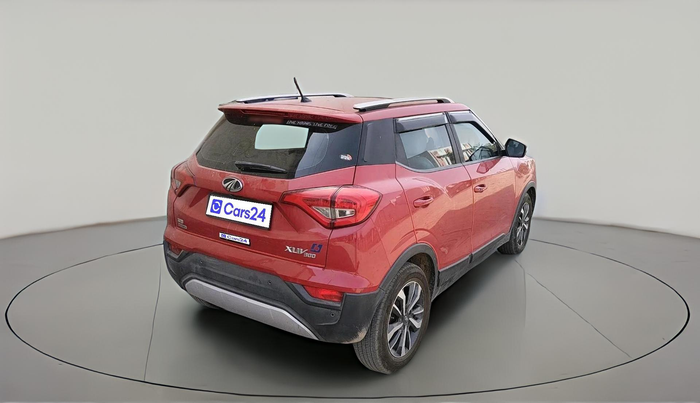 2019 Mahindra XUV300 W8 (O) 1.5 DIESEL AMT, Diesel, Automatic, 92,114 km, exterior