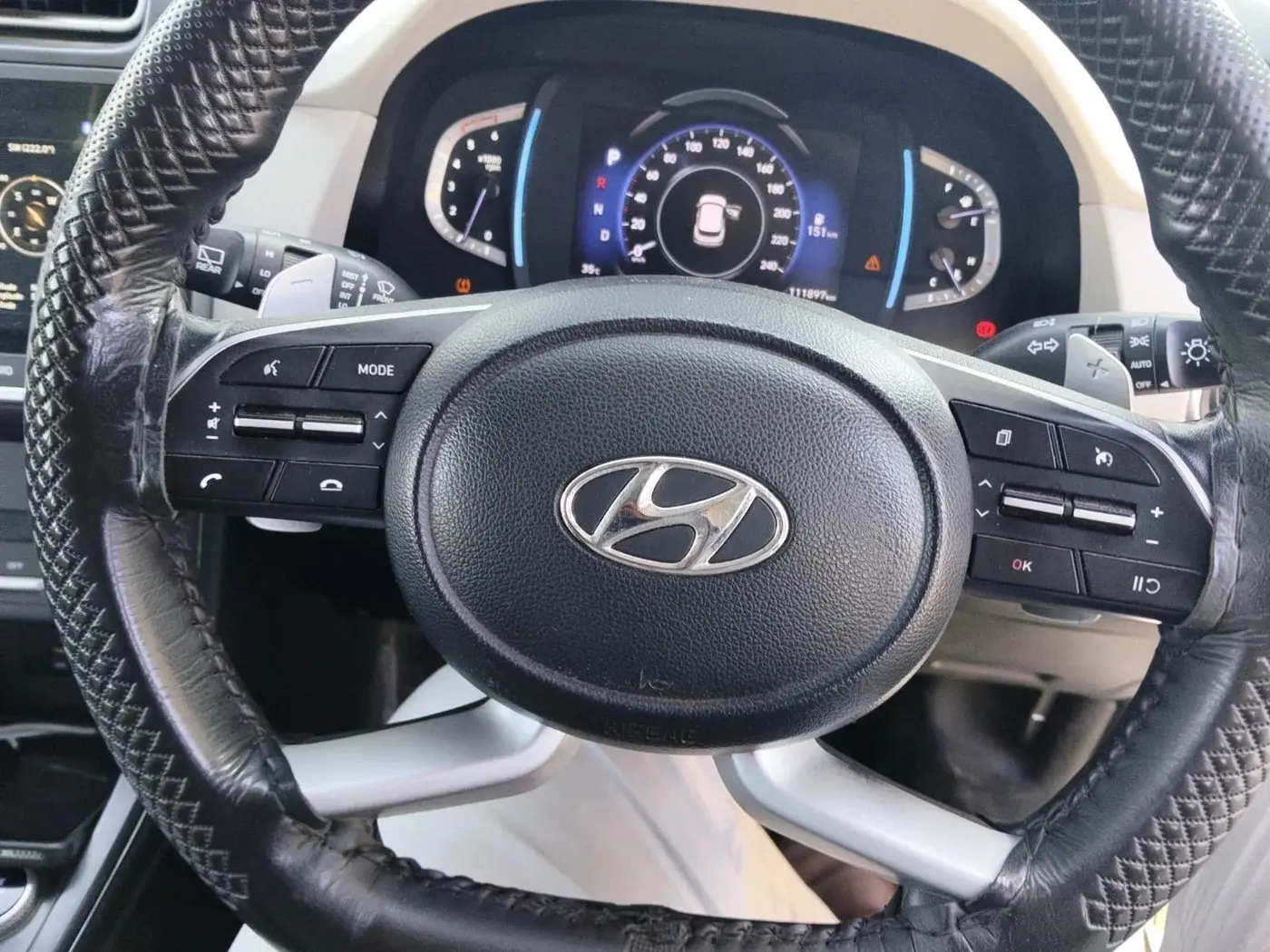 2020 Hyundai Creta SX (O) AT 1.5 DIESEL, Diesel, Automatic, 1,11,897 km, interior