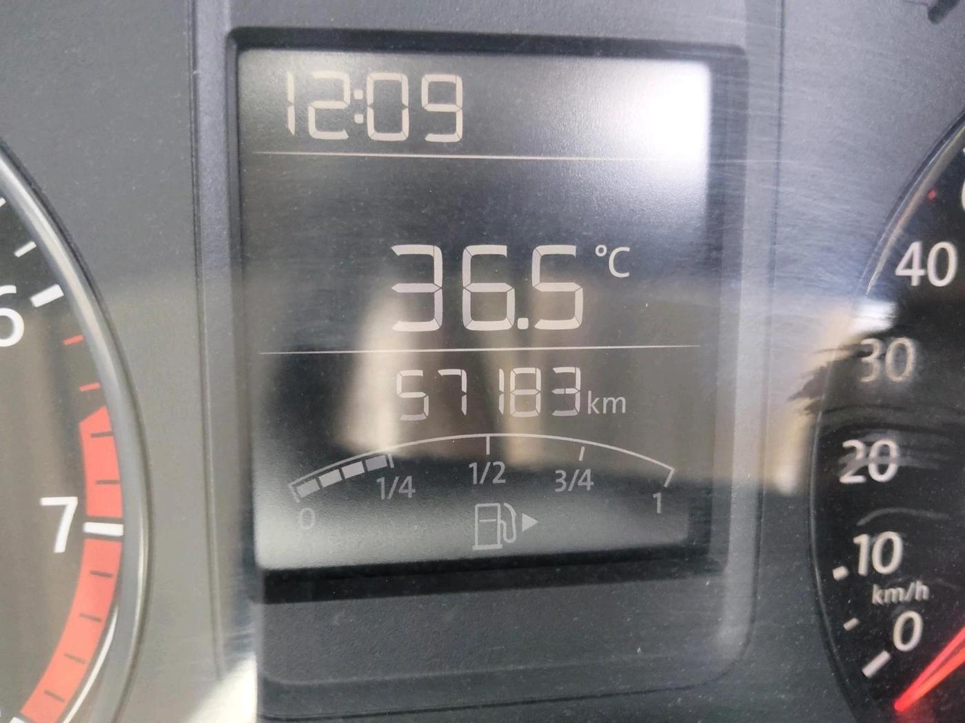 2019 Volkswagen Polo TRENDLINE 1.0L, Petrol, Manual, 57,183 km, interior