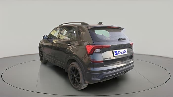 2025 Skoda KUSHAQ Sportline 1.0L TSI MT, Petrol, Manual, 13,982 km, exterior