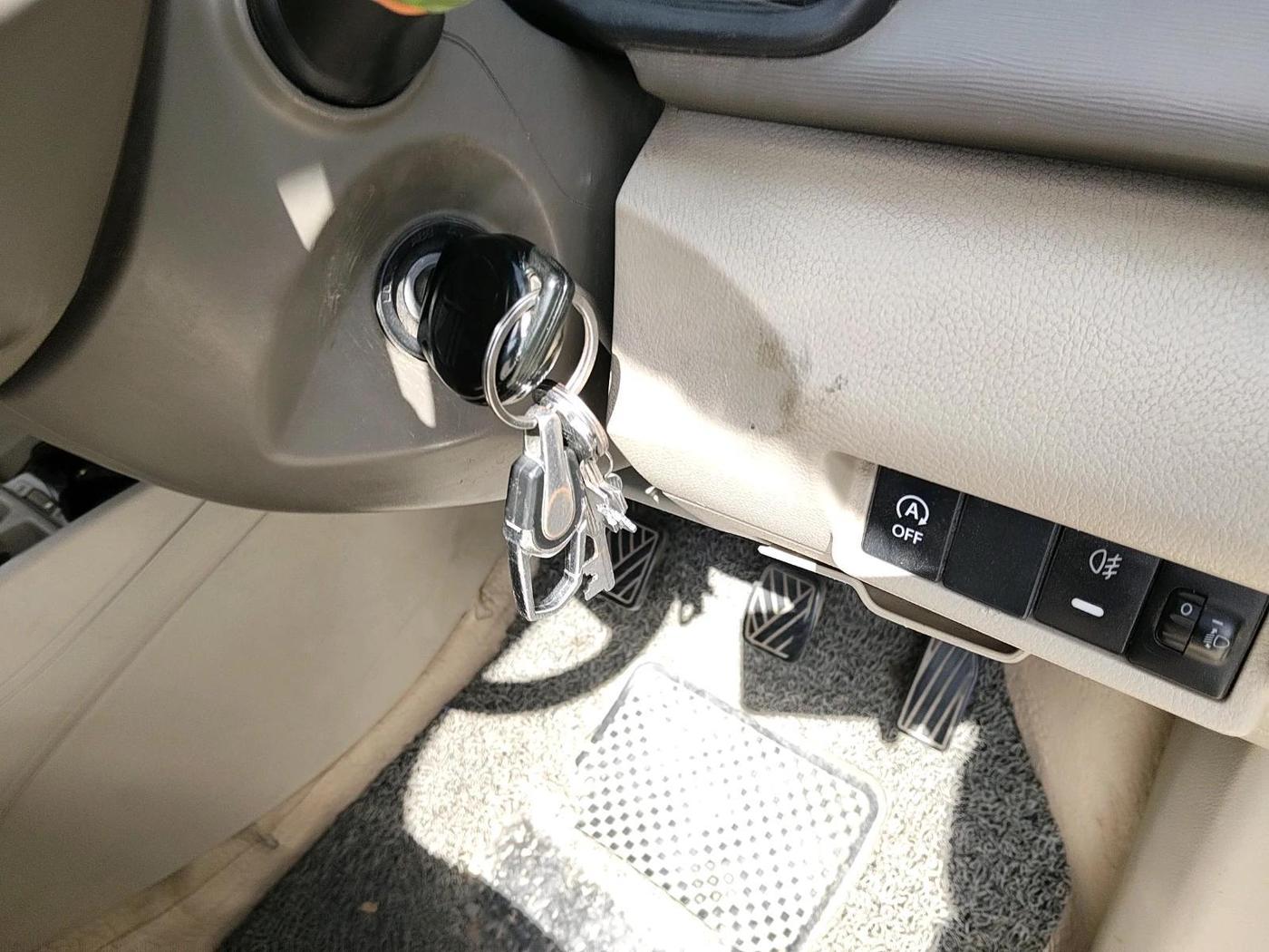 2020 Maruti Ertiga VXI SHVS, CNG, Manual, 1,64,271 km, interior