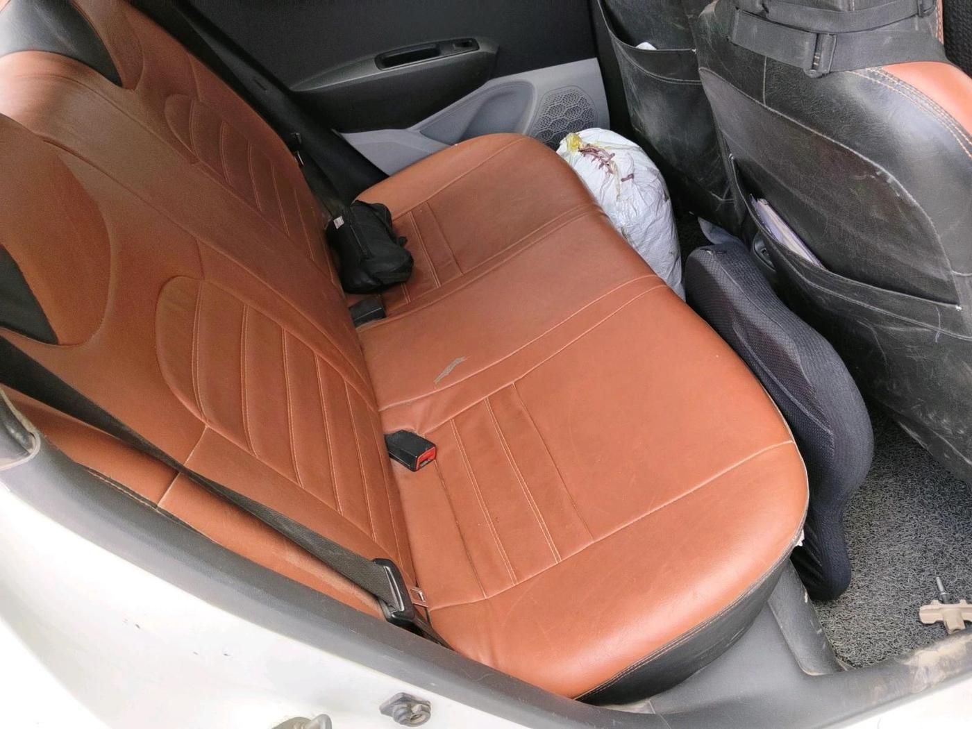 2021 Hyundai GRAND I10 NIOS SPORTZ 1.2 KAPPA VTVT, CNG, Manual, 1,16,707 km, interior