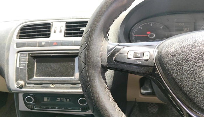 2016 Volkswagen Polo HIGHLINE1.5L, Diesel, Manual, 86,945 km, interior