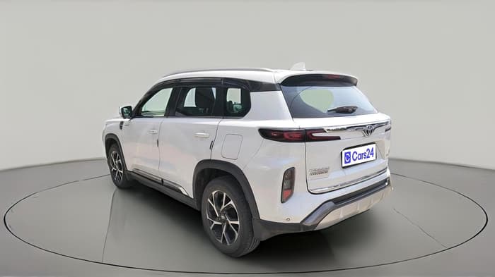 2024 Toyota URBAN CRUISER HYRYDER V HYBRID, Hybrid, Automatic, 53,994 km, exterior