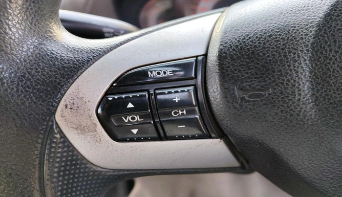 2012 Honda Brio S MT, CNG, Manual, 1,44,045 km, interior