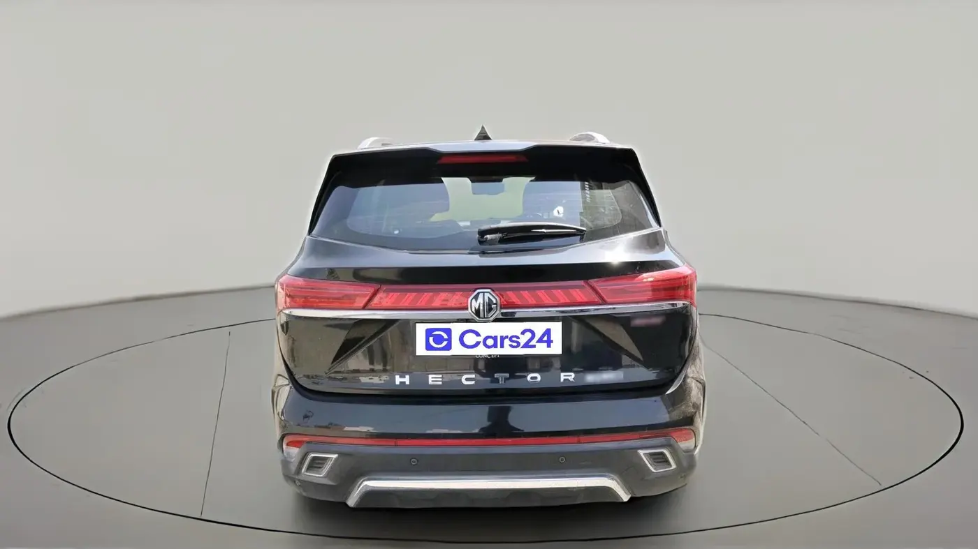 2024 MG HECTOR PLUS SAVVY PRO 1.5 TURBO CVT 6 STR, Petrol, Automatic, 22,001 km, exterior