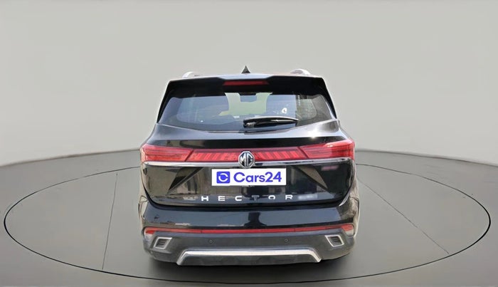 2024 MG HECTOR PLUS SAVVY PRO 1.5 TURBO CVT 6 STR, Petrol, Automatic, 22,001 km, exterior