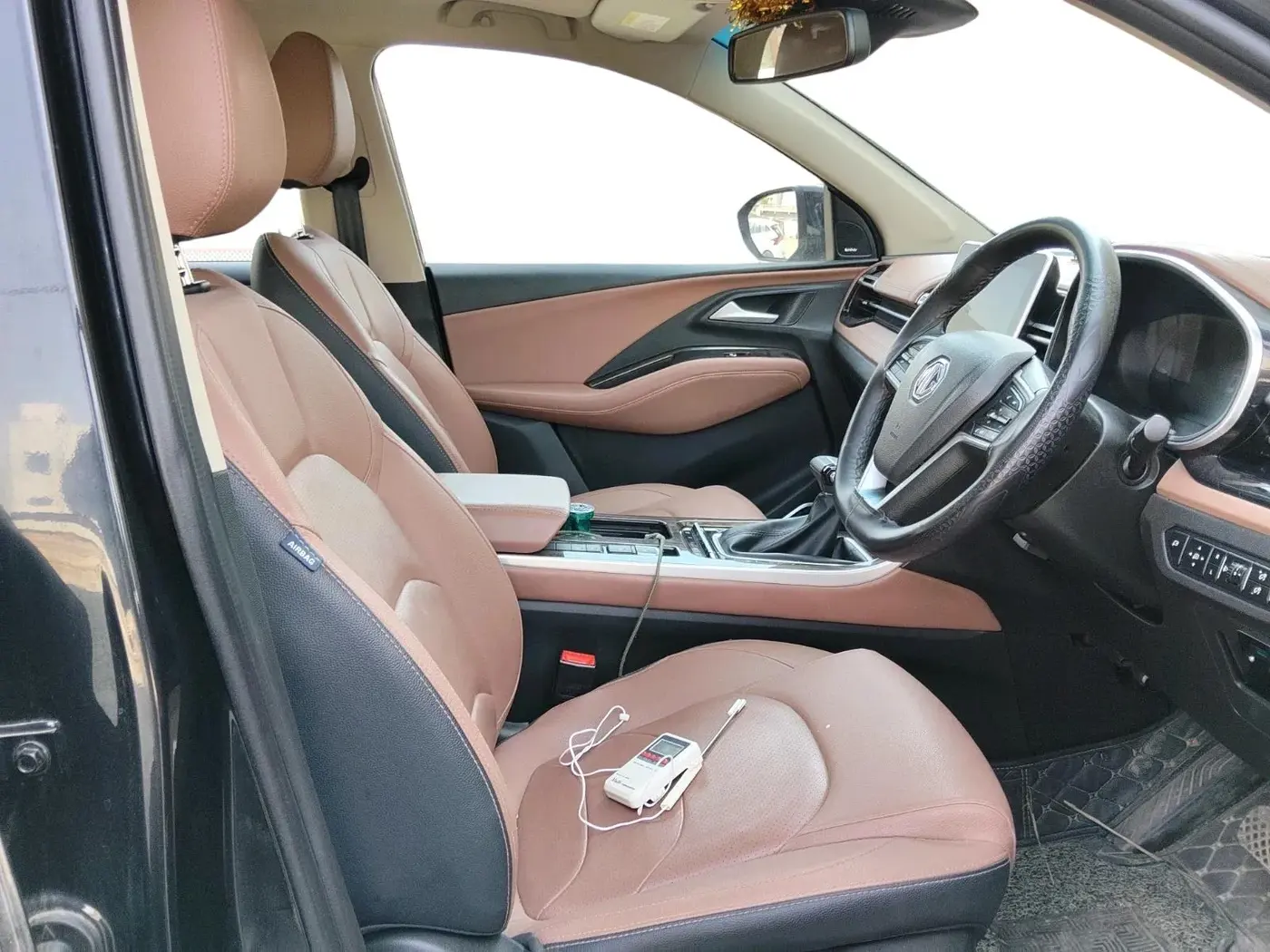 2024 MG HECTOR PLUS SAVVY PRO 1.5 TURBO CVT 6 STR, Petrol, Automatic, 22,001 km, interior