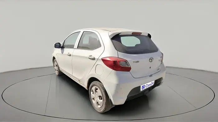 2018 Tata Tiago XT PETROL, Petrol, Manual, 88,743 km, exterior