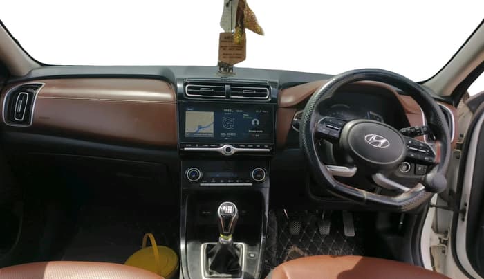 2021 Hyundai ALCAZAR PRESTIGE 1.5 MT 7STR, Diesel, Manual, 2,42,133 km, interior