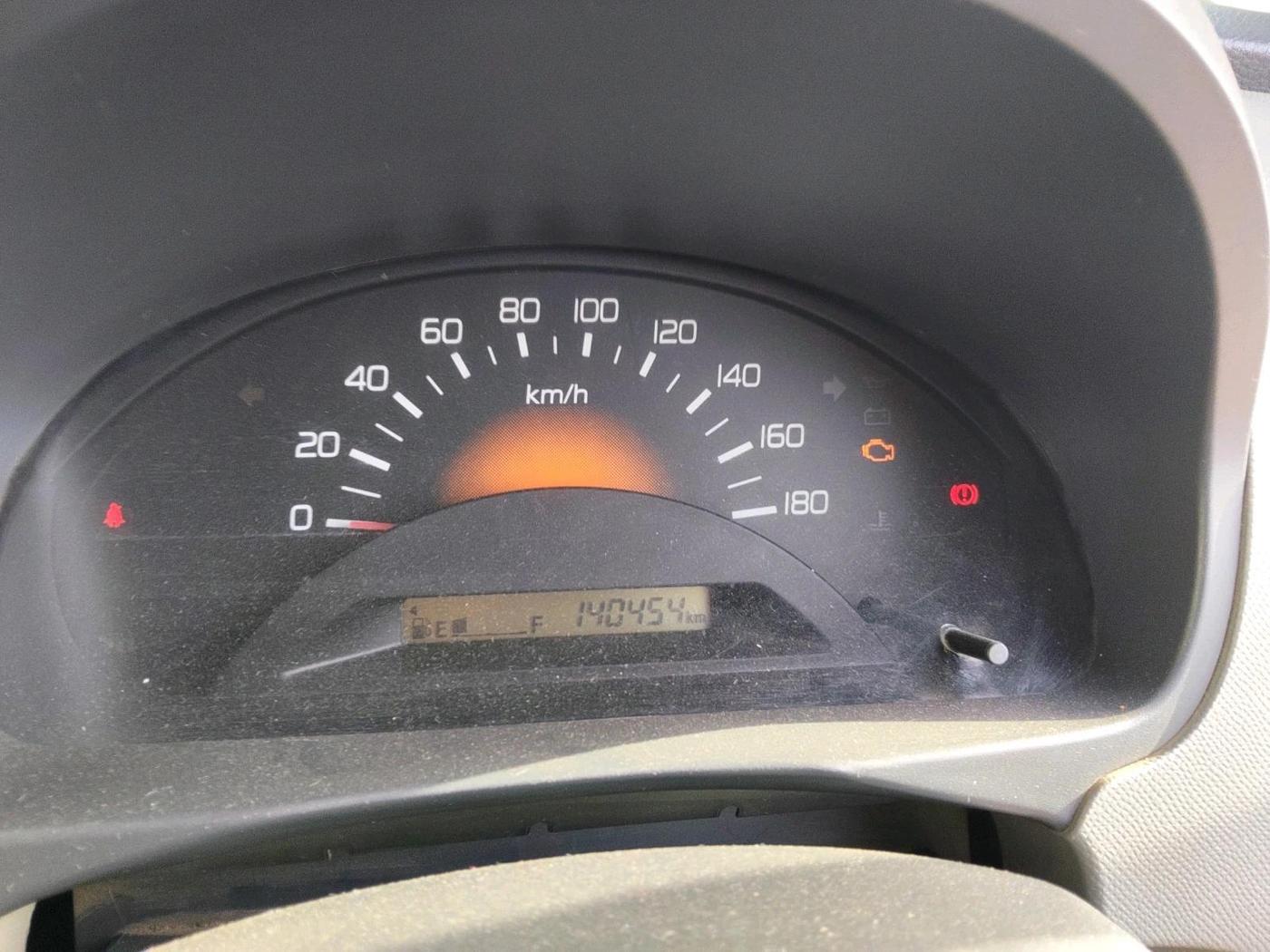 2011 Maruti Wagon R 1.0 LXI, Petrol, Manual, 1,40,454 km, interior