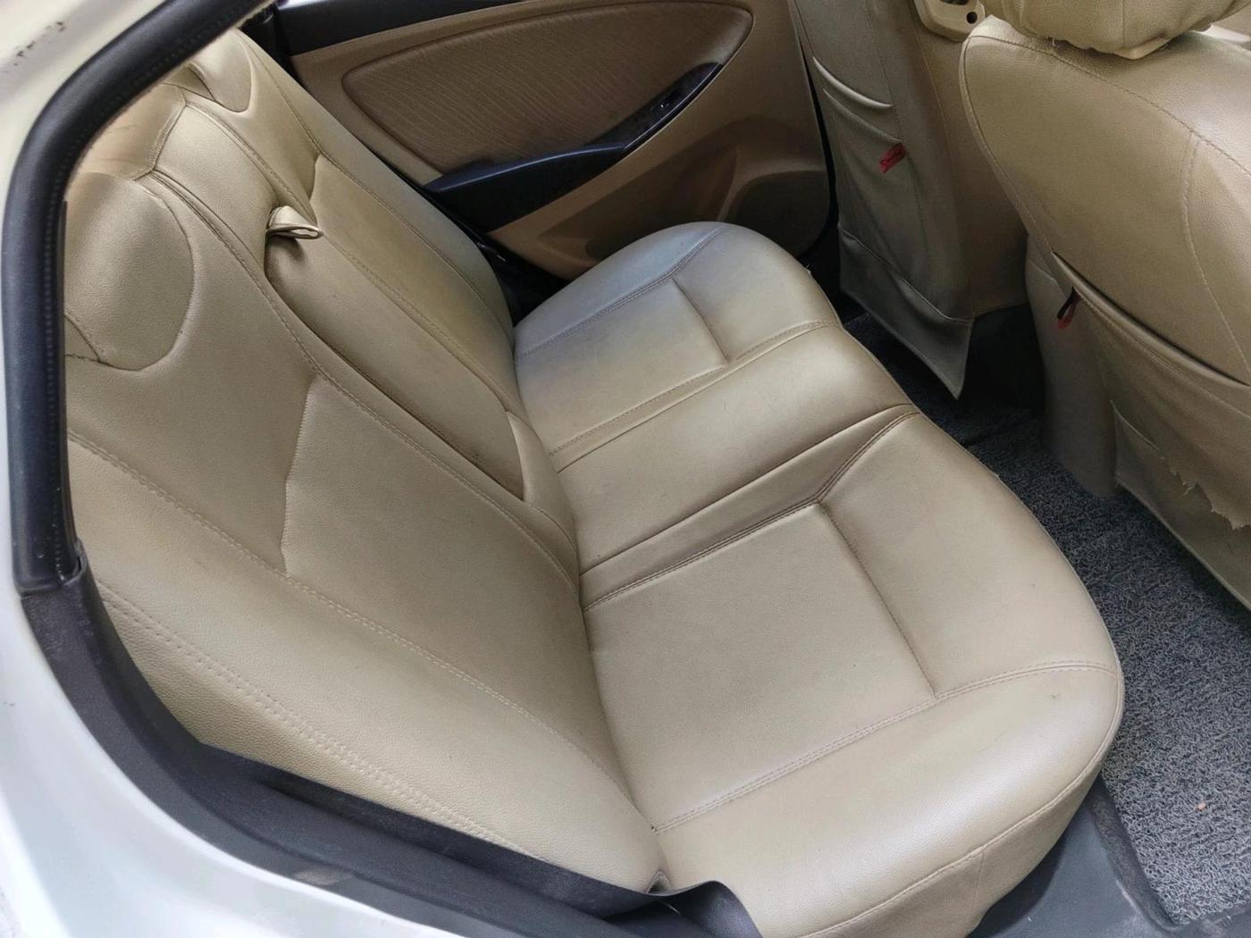 2015 Hyundai Verna FLUIDIC 4S 1.6 VTVT S(O), Petrol, Manual, 1,09,881 km, interior