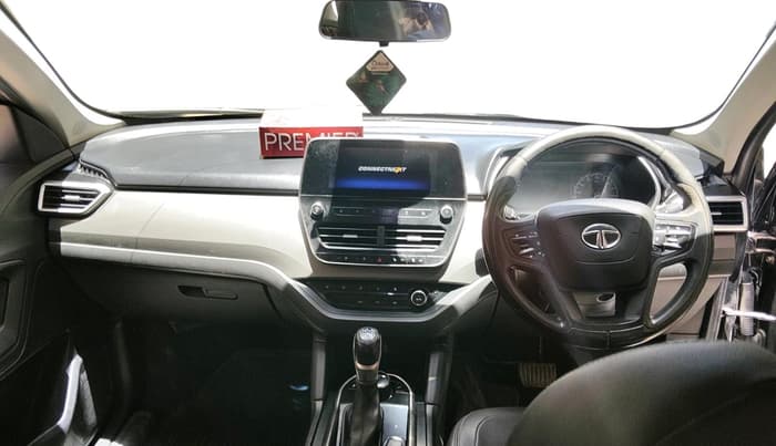 2020 Tata Harrier XZA 2.0L DARK EDITION, Diesel, Automatic, 95,616 km, interior