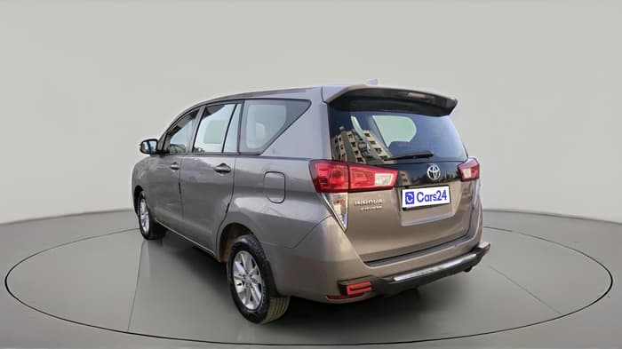 2023 Toyota Innova Crysta 2.4 GX 7STR, Diesel, Manual, 52,501 km, exterior