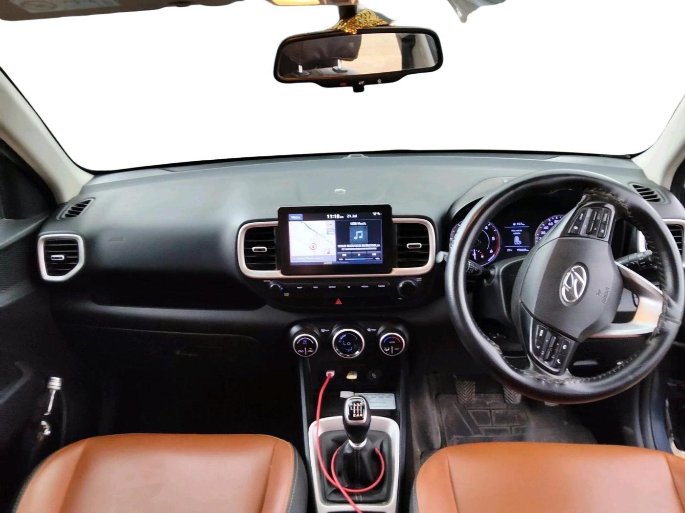 2019 Hyundai VENUE SX(O) 1.4 CRDI, Diesel, Manual, 1,50,205 km, interior
