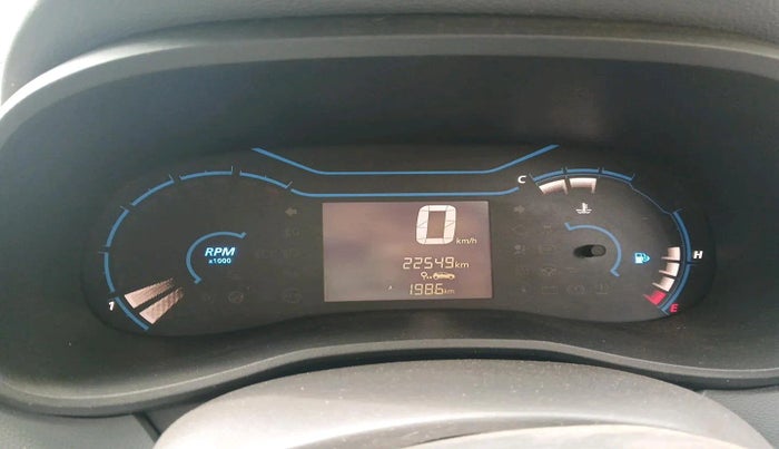 2020 Renault Kwid RXT 1.0 (O), Petrol, Manual, 22,549 km, interior