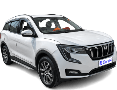 2025 Mahindra XUV700 - SUV - Petrol - Manual - ₹19.00 lakh