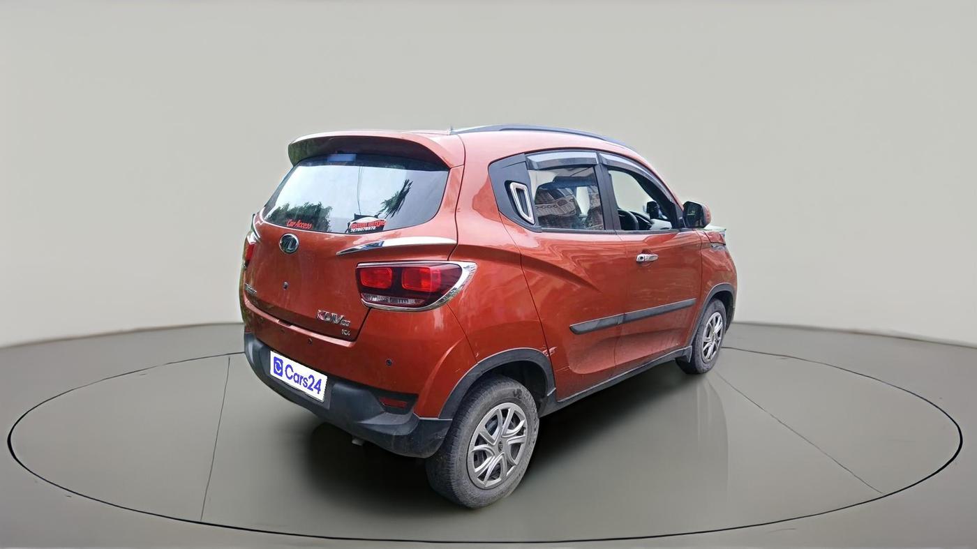 2016 Mahindra Kuv100 K4 PLUS 6 STR, Petrol, Manual, 64,209 km, exterior