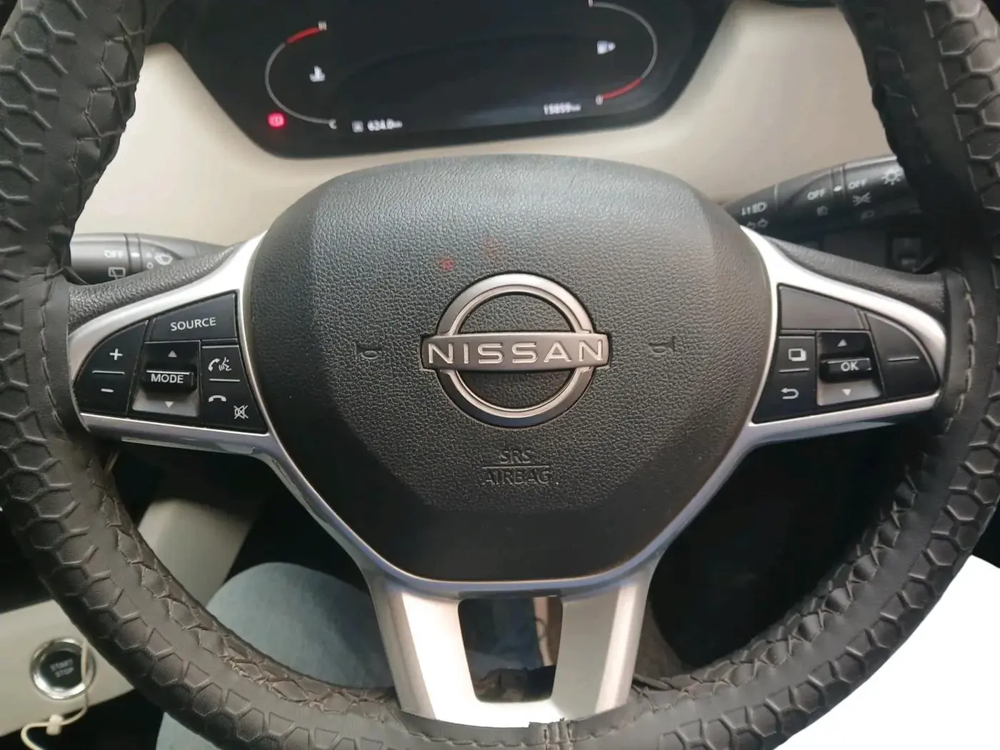 2022 Nissan MAGNITE XV TURBO CVT, Petrol, Automatic, 15,859 km, interior