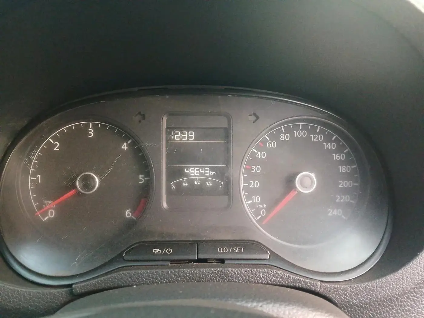 2016 Volkswagen Polo HIGHLINE1.5L, Diesel, Manual, 49,643 km, interior