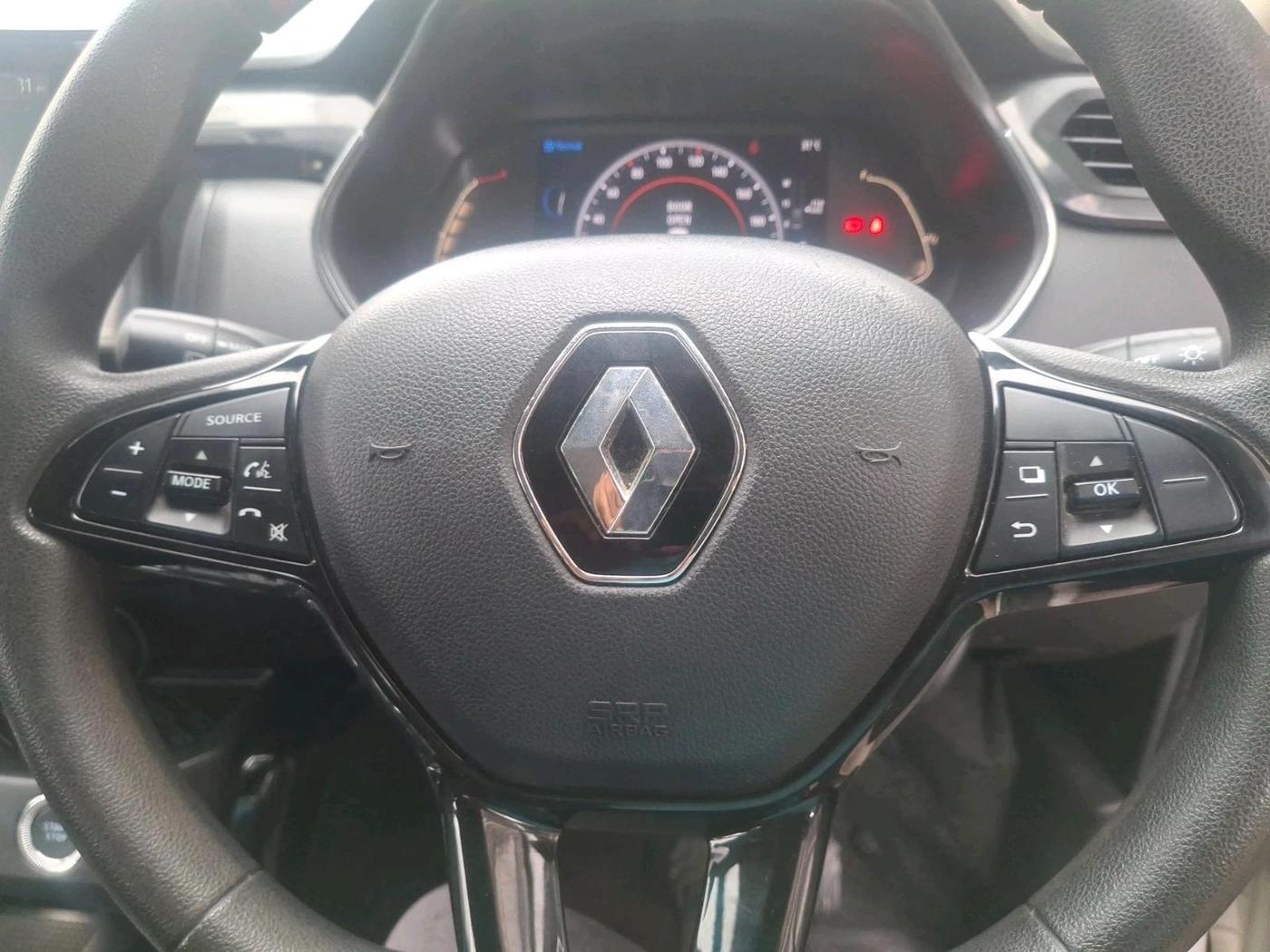 2022 Renault Kiger RXZ AMT, Petrol, Automatic, 15,341 km, interior