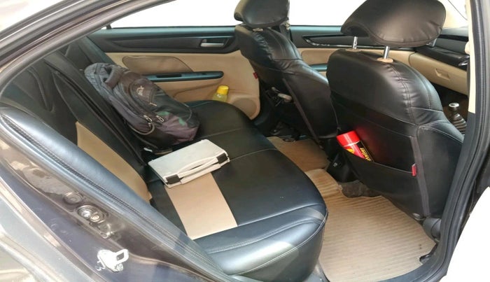 2018 Honda Amaze 1.2L I-VTEC S, Petrol, Manual, 52,512 km, interior