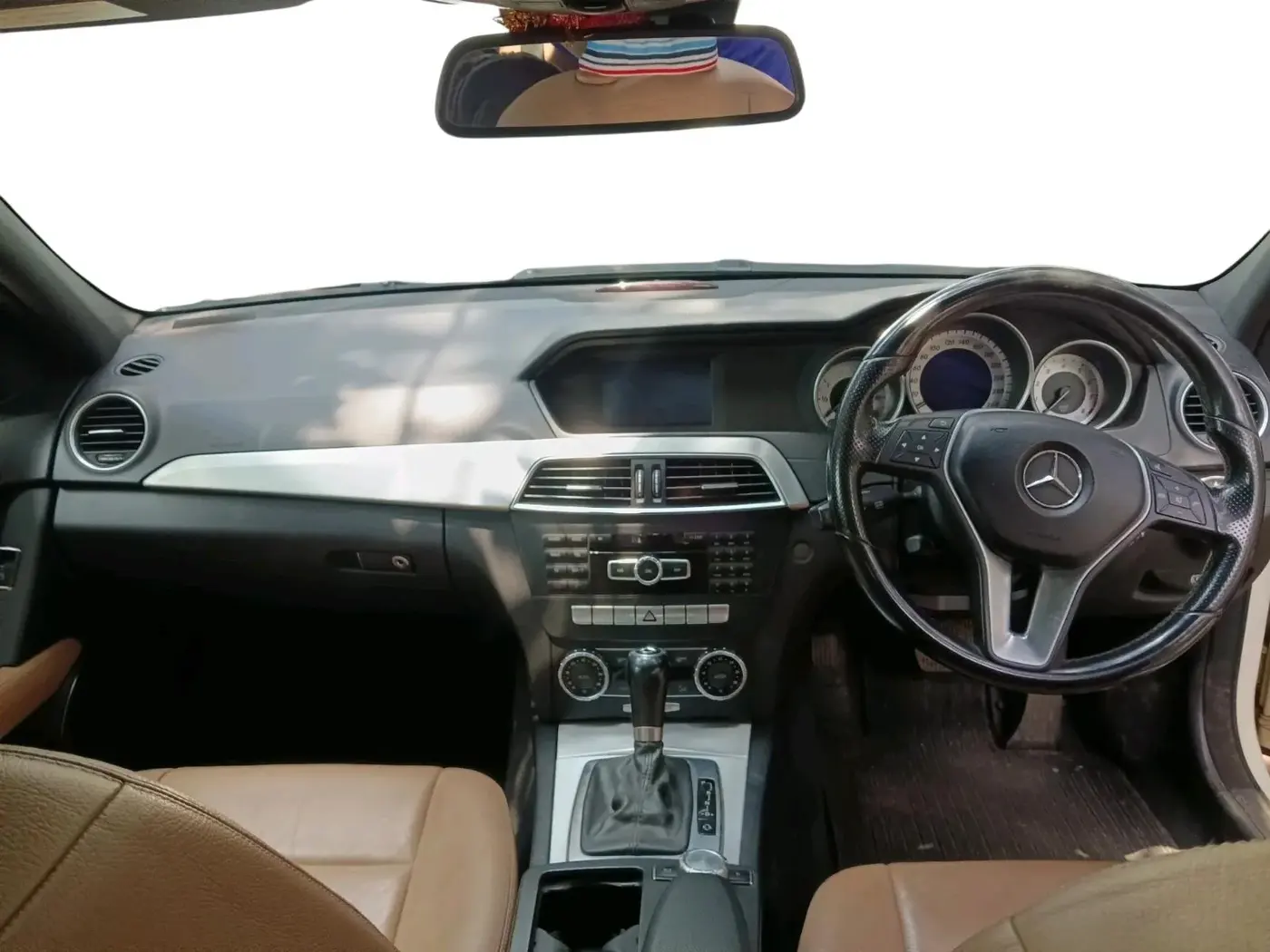 2011 Mercedes Benz C Class 200 CGI AVANTGARDE, Petrol, Automatic, 36,998 km, interior