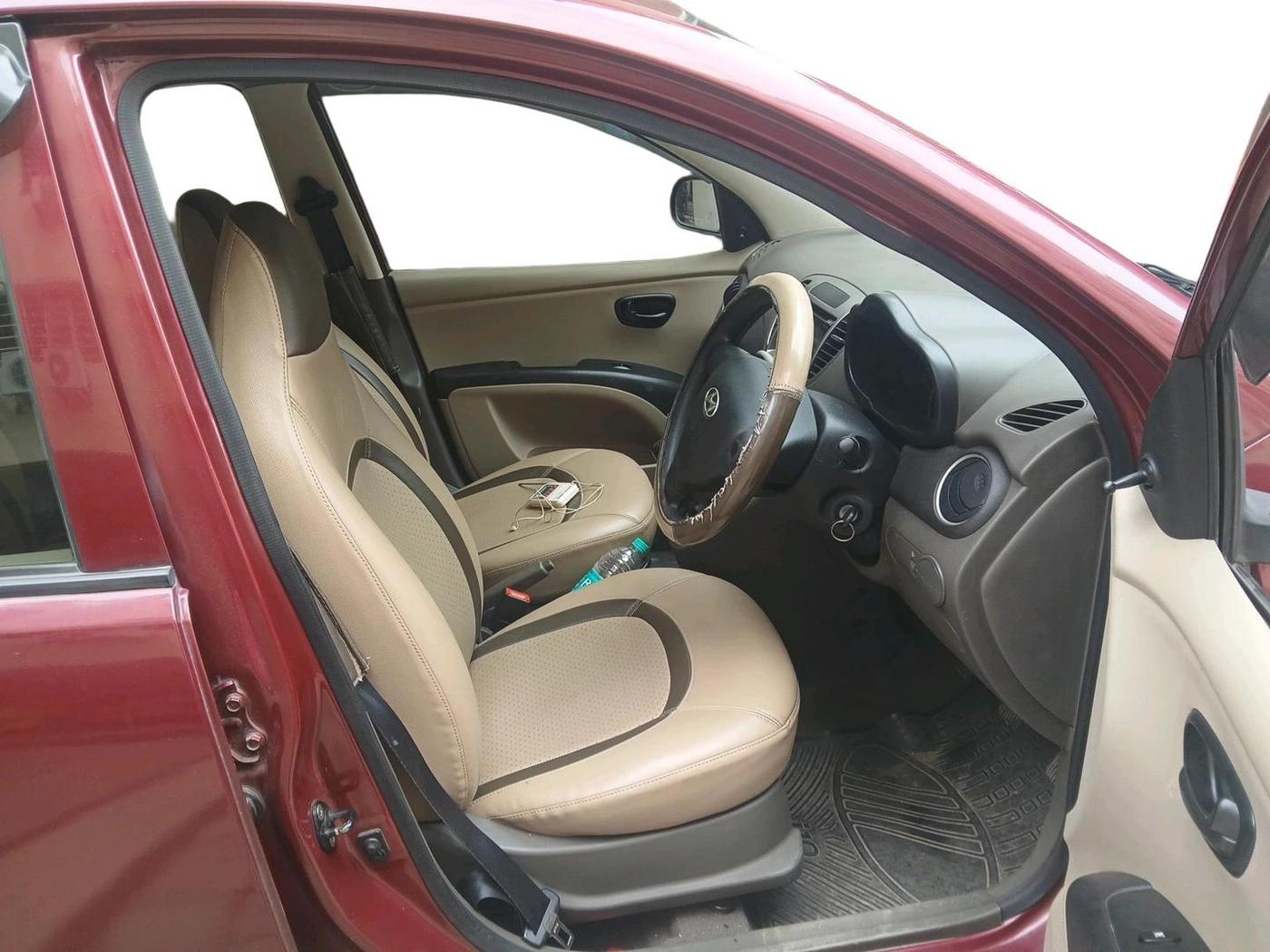 2014 Hyundai i10 MAGNA 1.1, Petrol, Manual, 92,314 km, interior