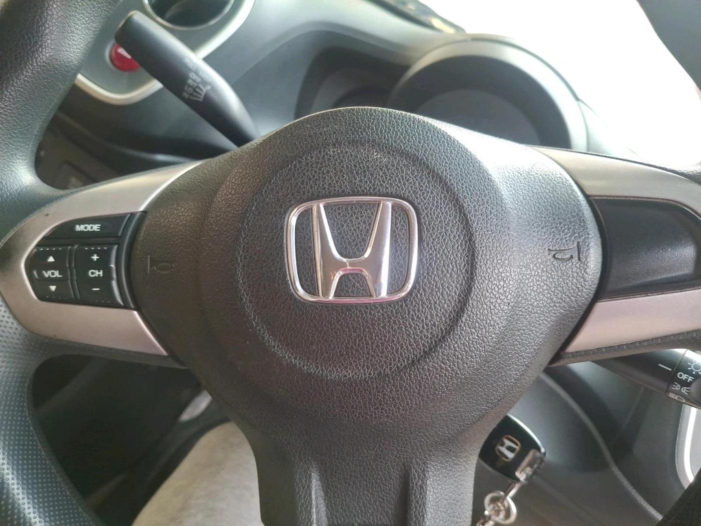2015 Honda Mobilio 1.5L I-VTEC S, Petrol, Manual, 29,425 km, interior