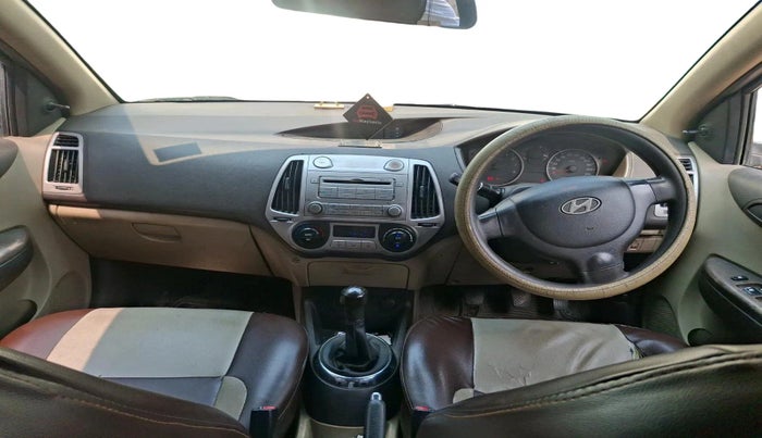 2011 Hyundai i20 MAGNA 1.2, Petrol, Manual, 67,433 km, interior