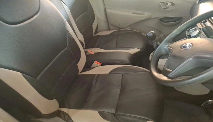 2016 Datsun Redi Go T, Petrol, Manual, 18,401 km, interior