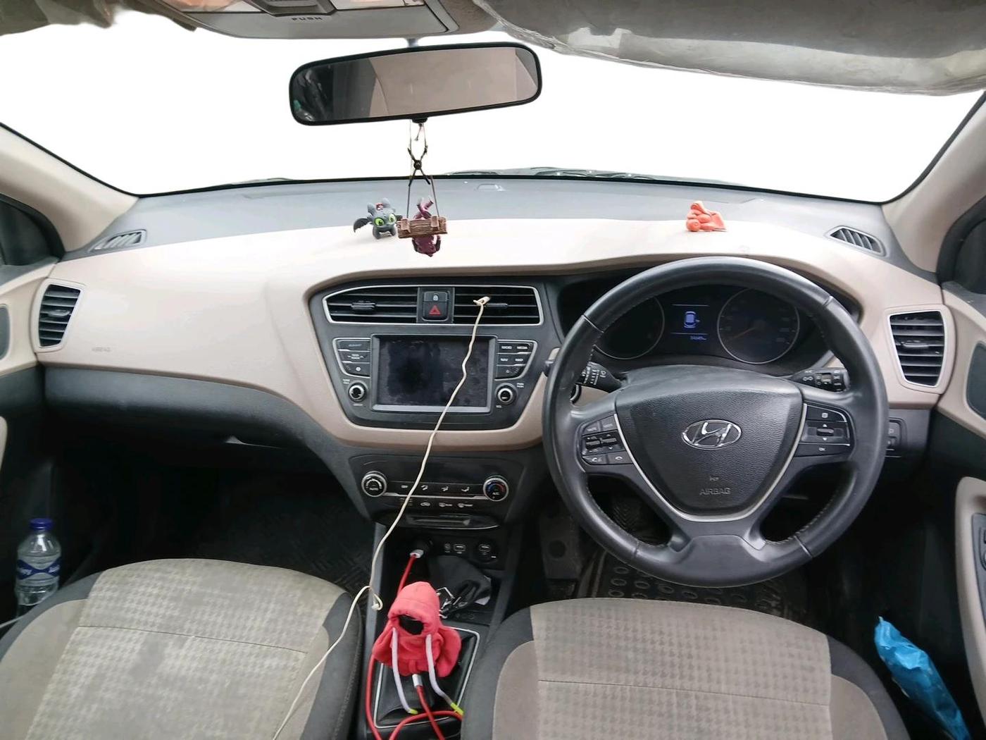 2019 Hyundai Elite i20 ASTA 1.2 (O), Petrol, Manual, 54,649 km, interior