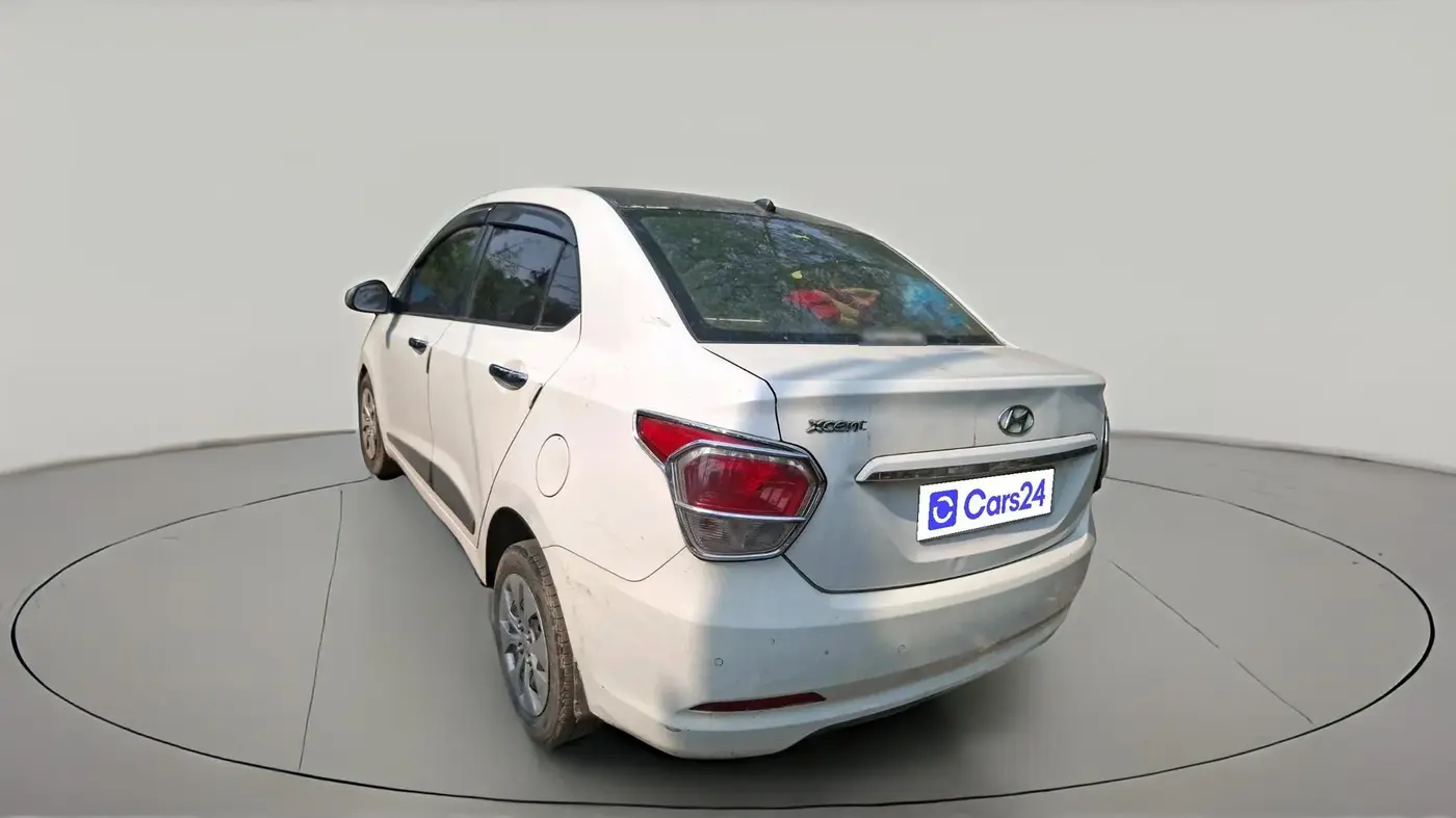 2015 Hyundai Xcent S 1.2, Petrol, Manual, 89,077 km, exterior