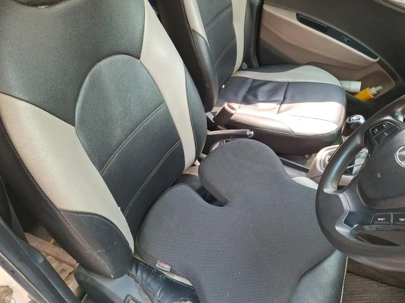 2015 Hyundai Xcent S 1.2, Petrol, Manual, 89,077 km, interior