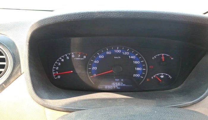 2015 Hyundai Xcent S 1.2, Petrol, Manual, 89,077 km, interior