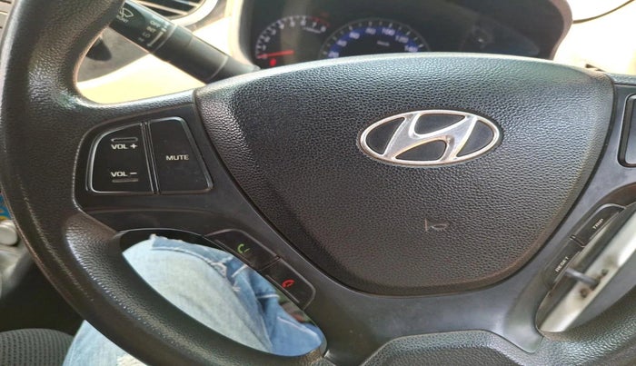 2015 Hyundai Xcent S 1.2, Petrol, Manual, 89,077 km, interior