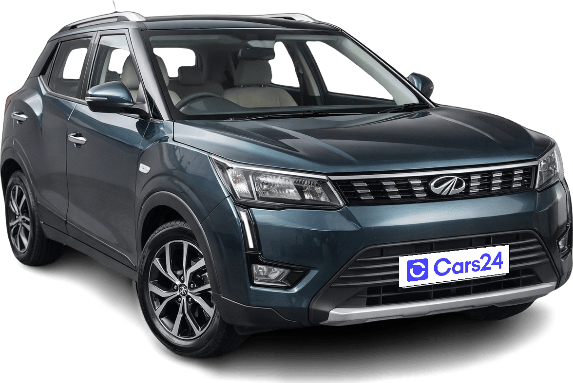 2022 Mahindra XUV300 - SUV - Petrol - Manual - ₹6.40 lakh