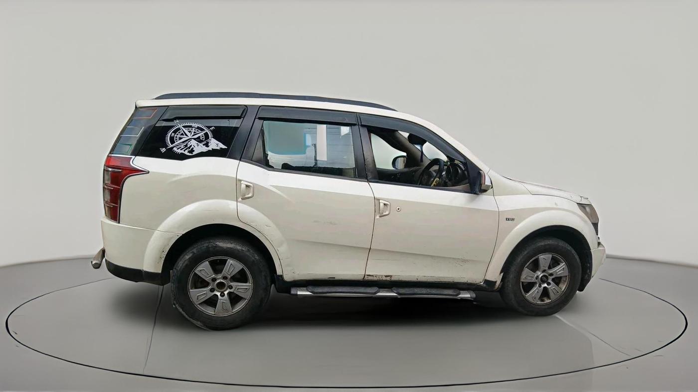 2012 Mahindra XUV500 W8, Diesel, Manual, 1,04,194 km, exterior