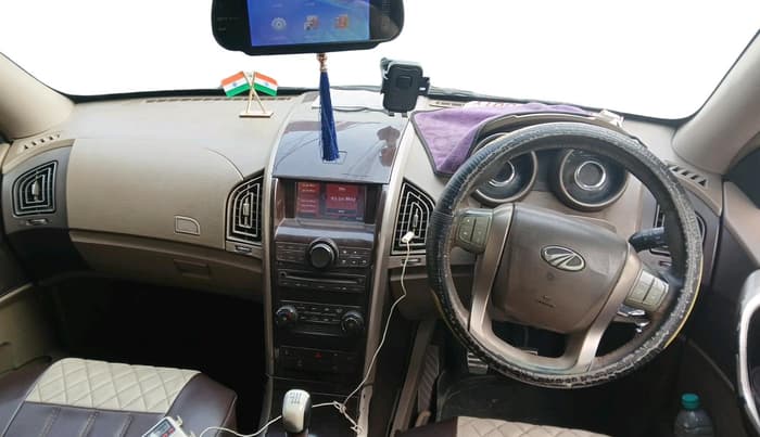 2012 Mahindra XUV500 W8, Diesel, Manual, 1,04,194 km, interior