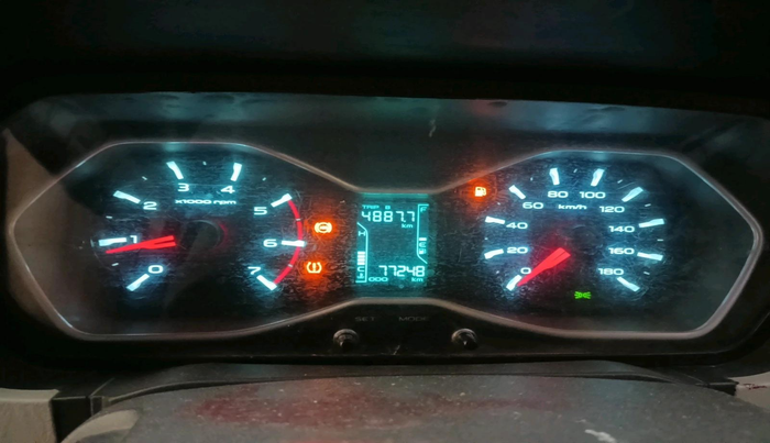 2017 Mahindra Scorpio S10 2WD INTELLI-HYBRID, Diesel, Manual, 77,248 km, interior